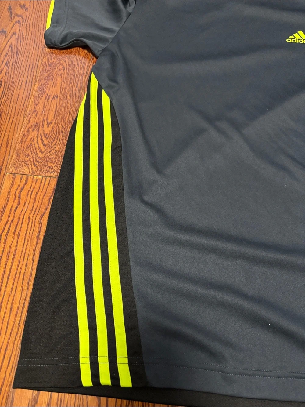 Adidas DriFit Climacool Shirt Size: Small  GREAT CONDITION!!